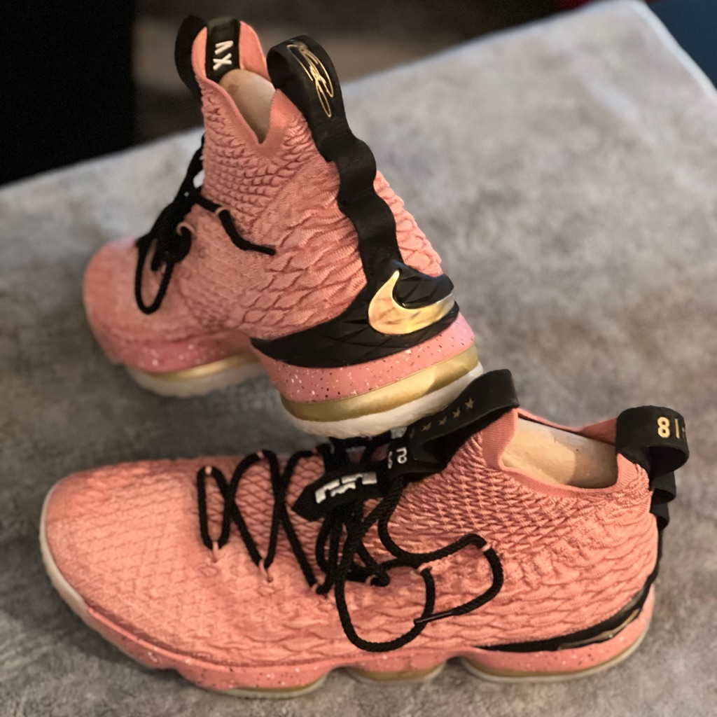 Nike Lebron 15 Hollywood Sz 13 Pink/Blk/Gold